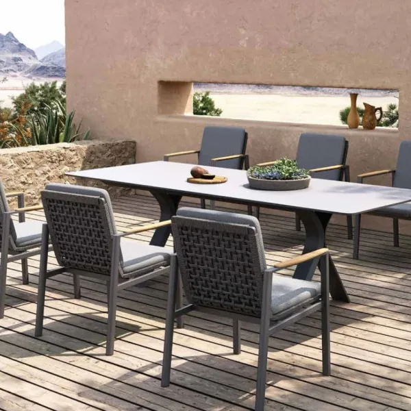 Carson antracit kültéri étkezőasztal 100x180-240 cm